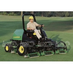 Бензиновая газонокосилка для фейрвея  Jonh Deere - 3235 С  в Волгограде